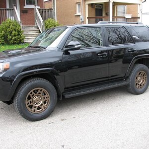 TRD Wheels 2.jpg