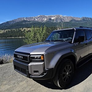 Land Cruiser Wallowa Lake OR.jpg