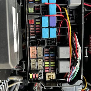 Fuse Box 2.JPG